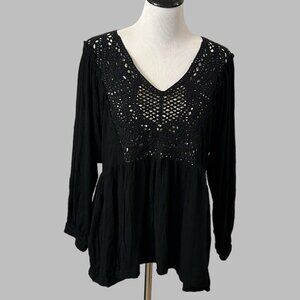 White Birch Top Blouse Plus Size 3XL Black Crochet Long Sleeve Stretch V-Neck